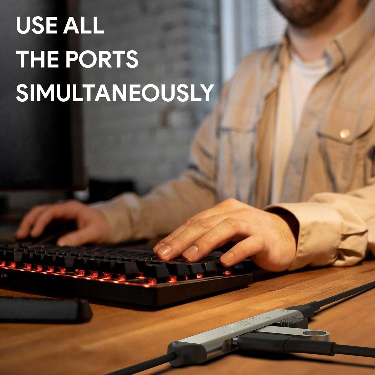 USB-C Adapter, USB Splitter USB-C to USB-A Converter 4-in-1 Hub USB-A - NWZ93 2199-5