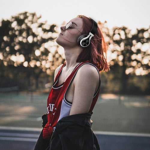 Wireless Headphones, Earphones Hands-free w Mic Headset Foldable - NWL83